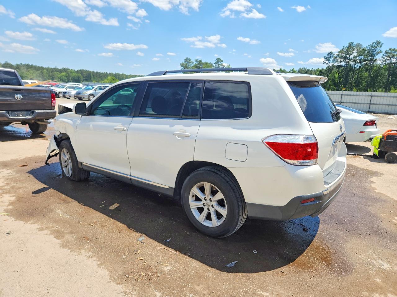 Toyota Highlander Base