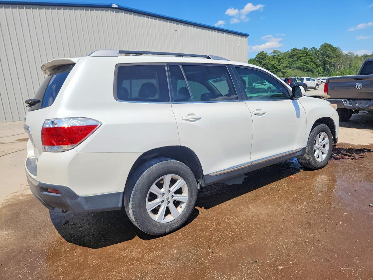 Toyota Highlander Base