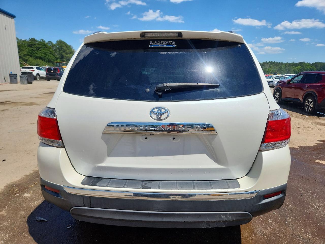 Toyota Highlander Base