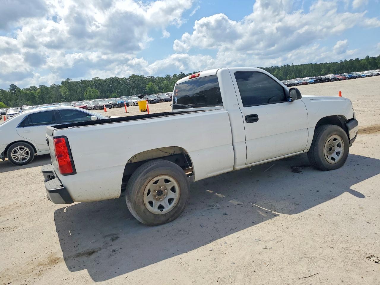 Chevrolet Silverado C1500