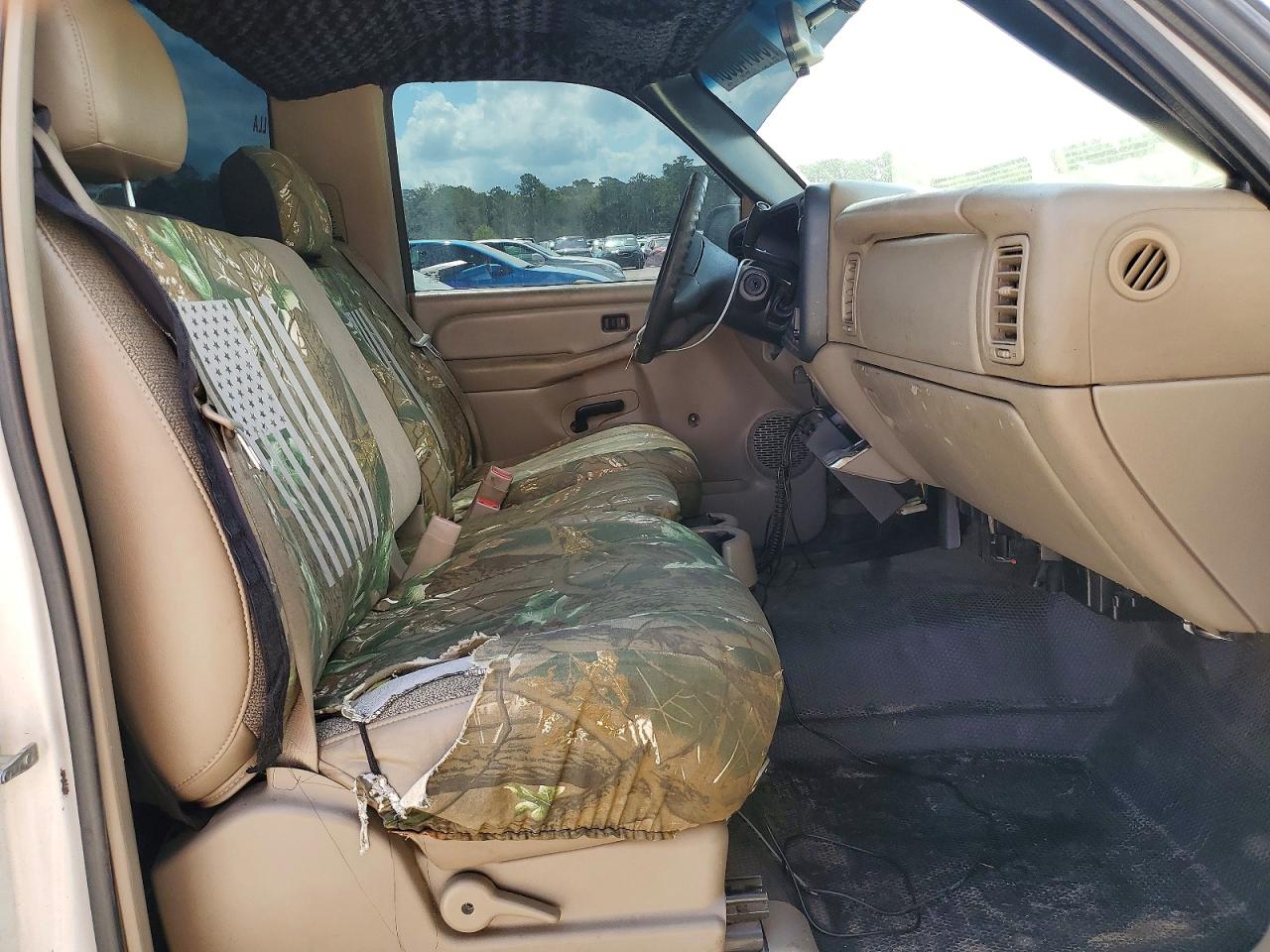 Chevrolet Silverado C1500
