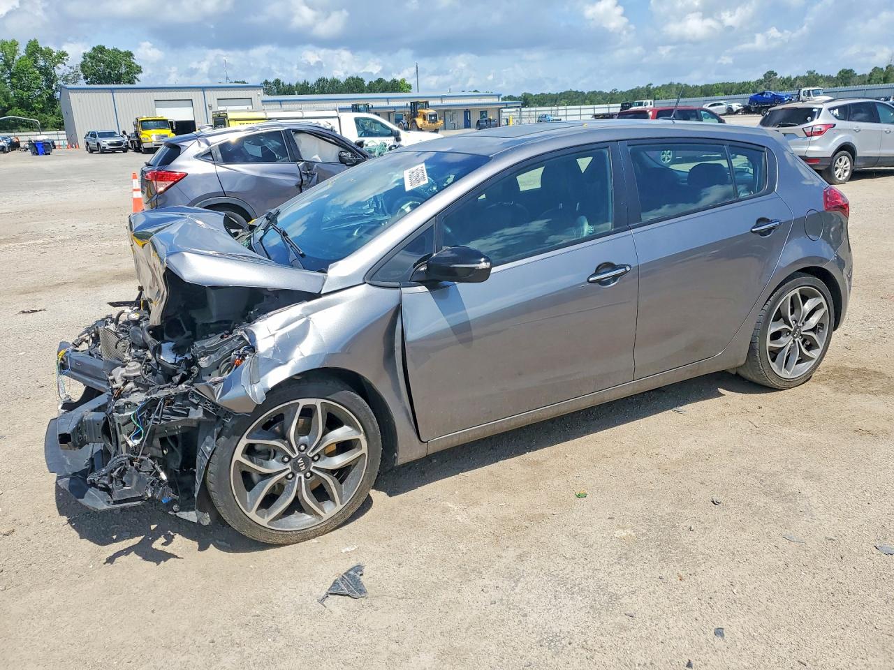 Salvage Kia Forte Image