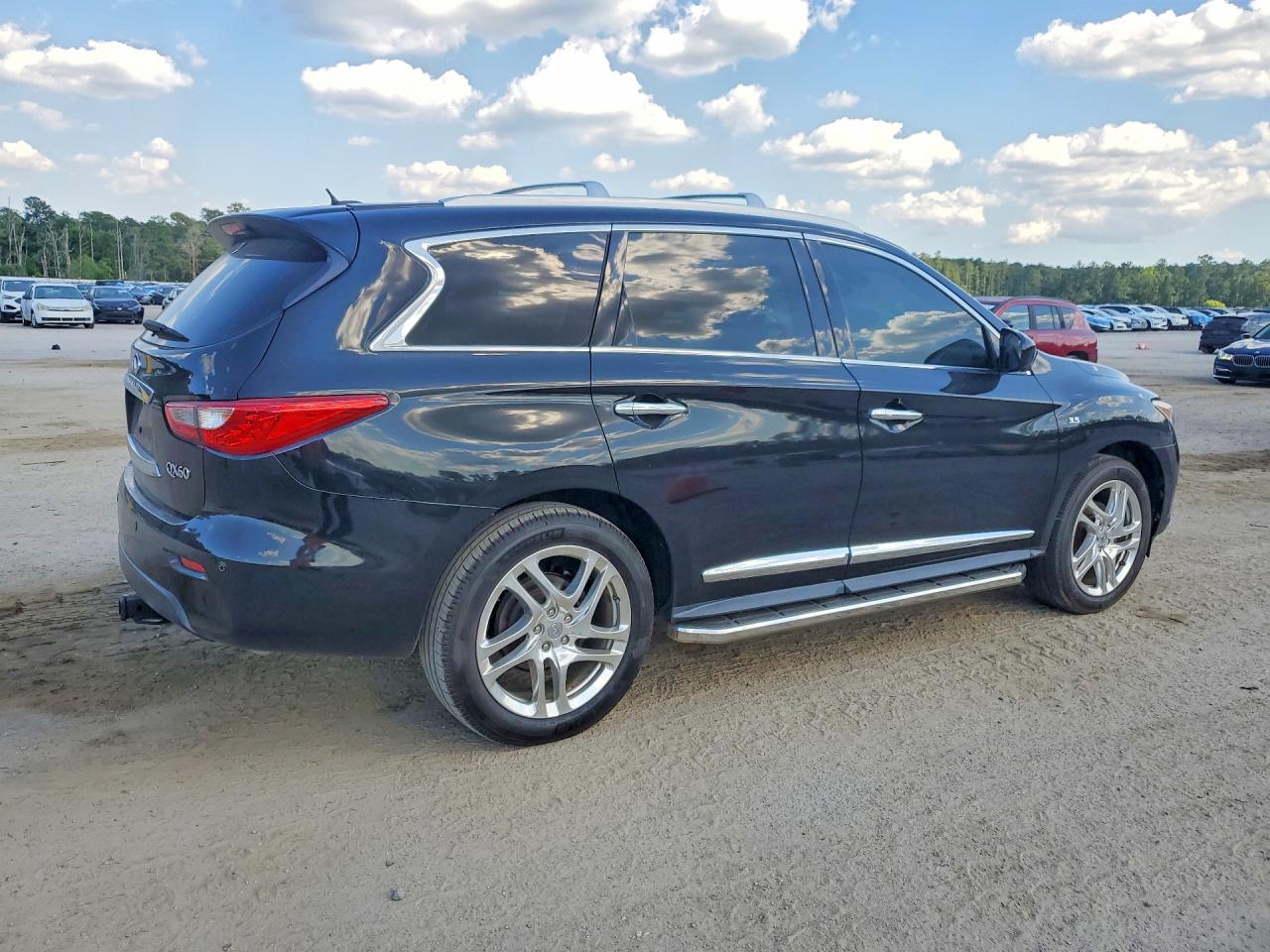 INFINITI Qx Base