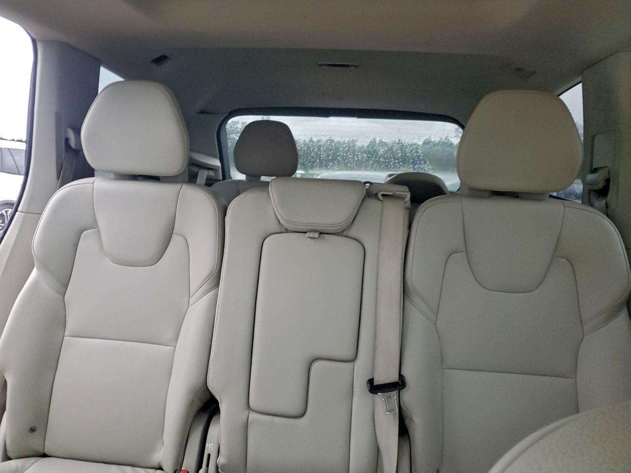 Volvo XC90 T5 Momentum
