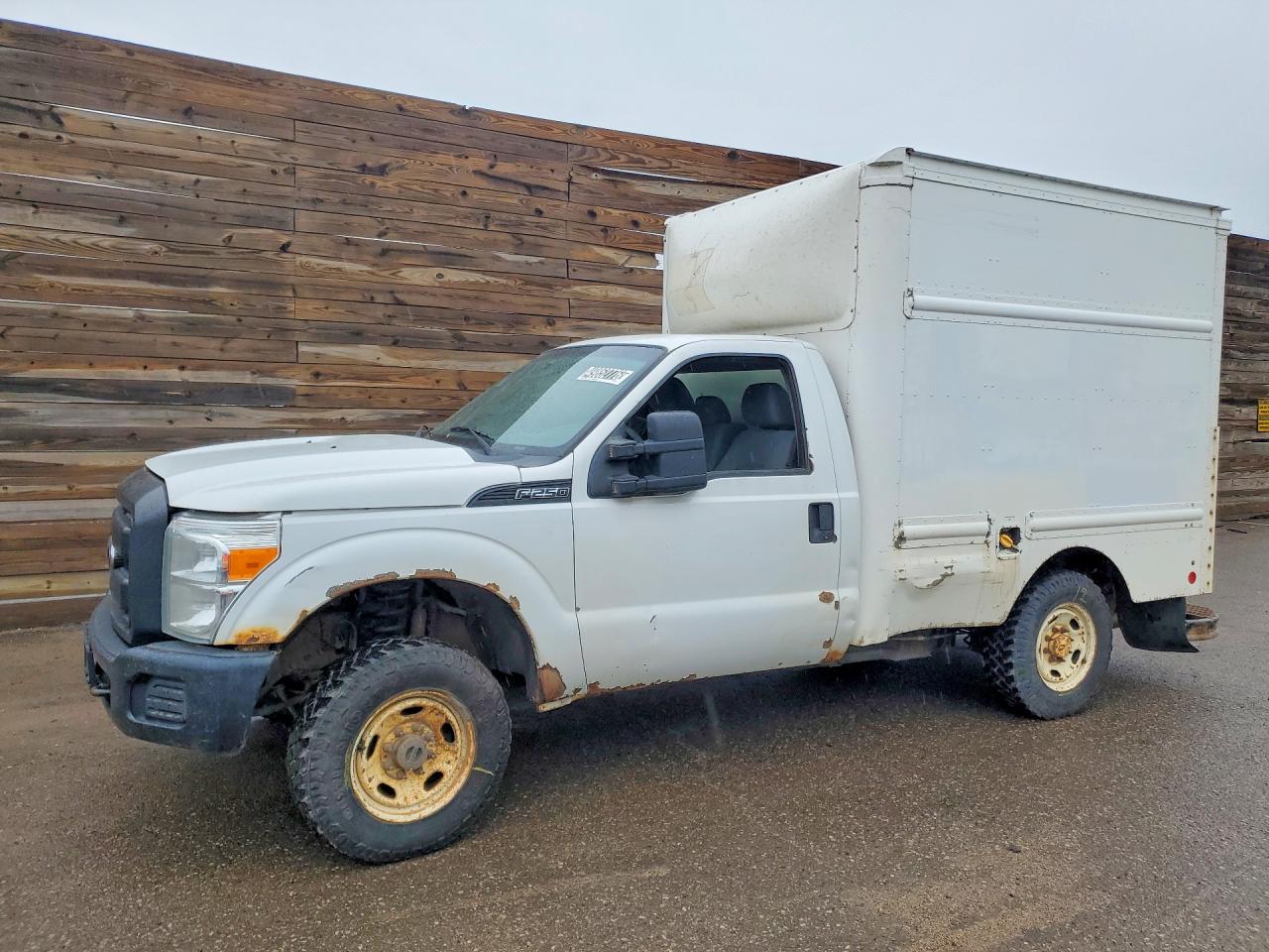 Salvage Ford F-250 Image