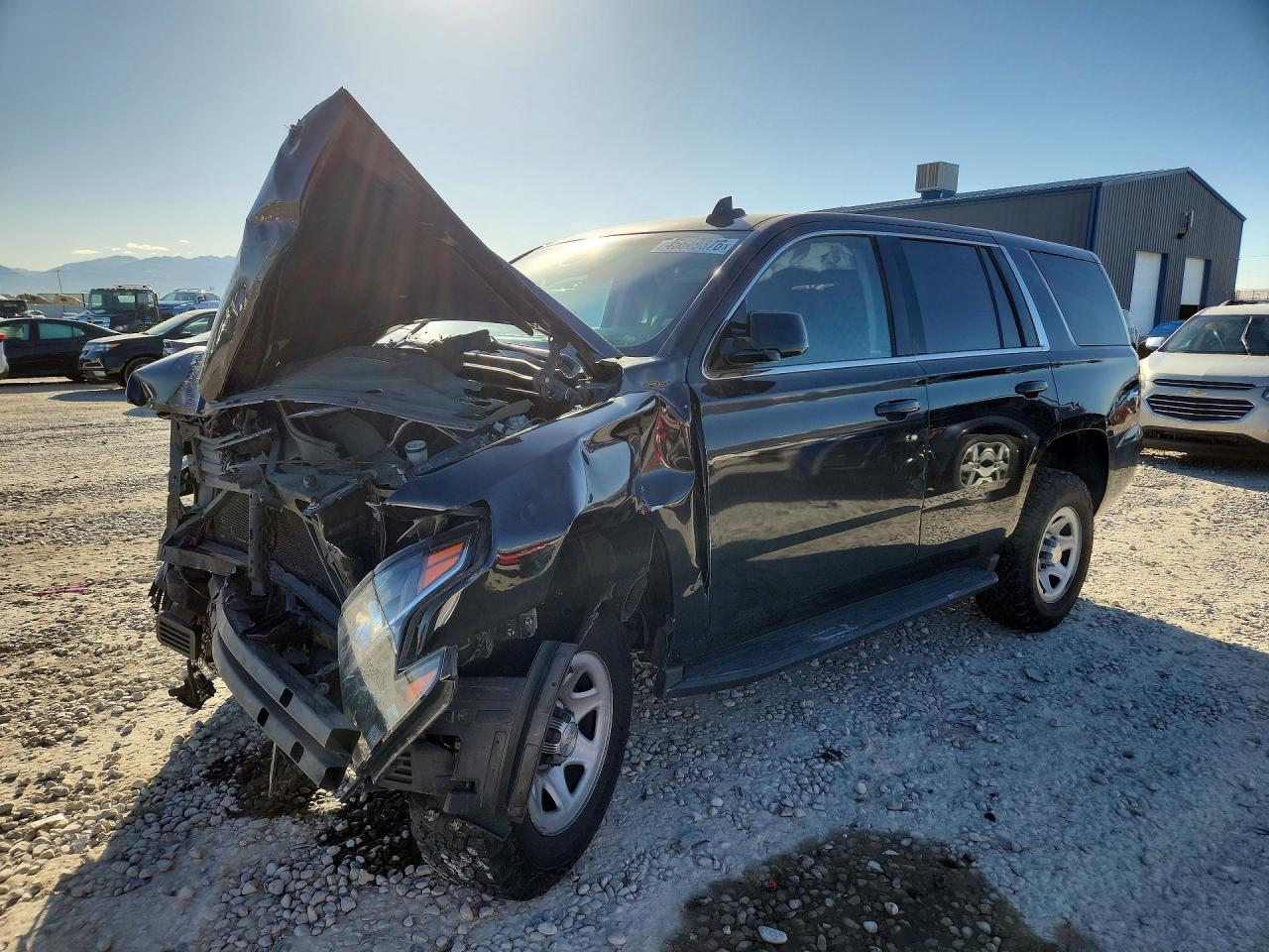 Salvage Chevrolet Tahoe Image