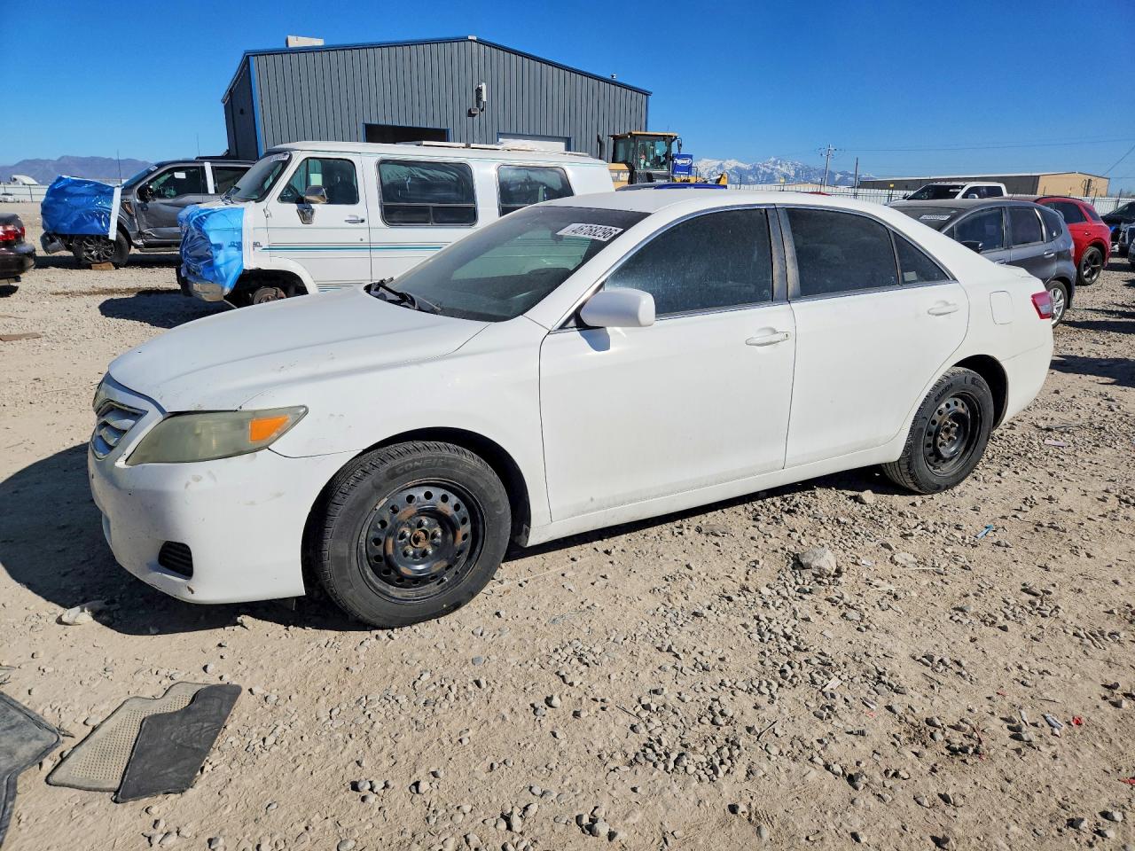 Salvage Toyota Camry Image