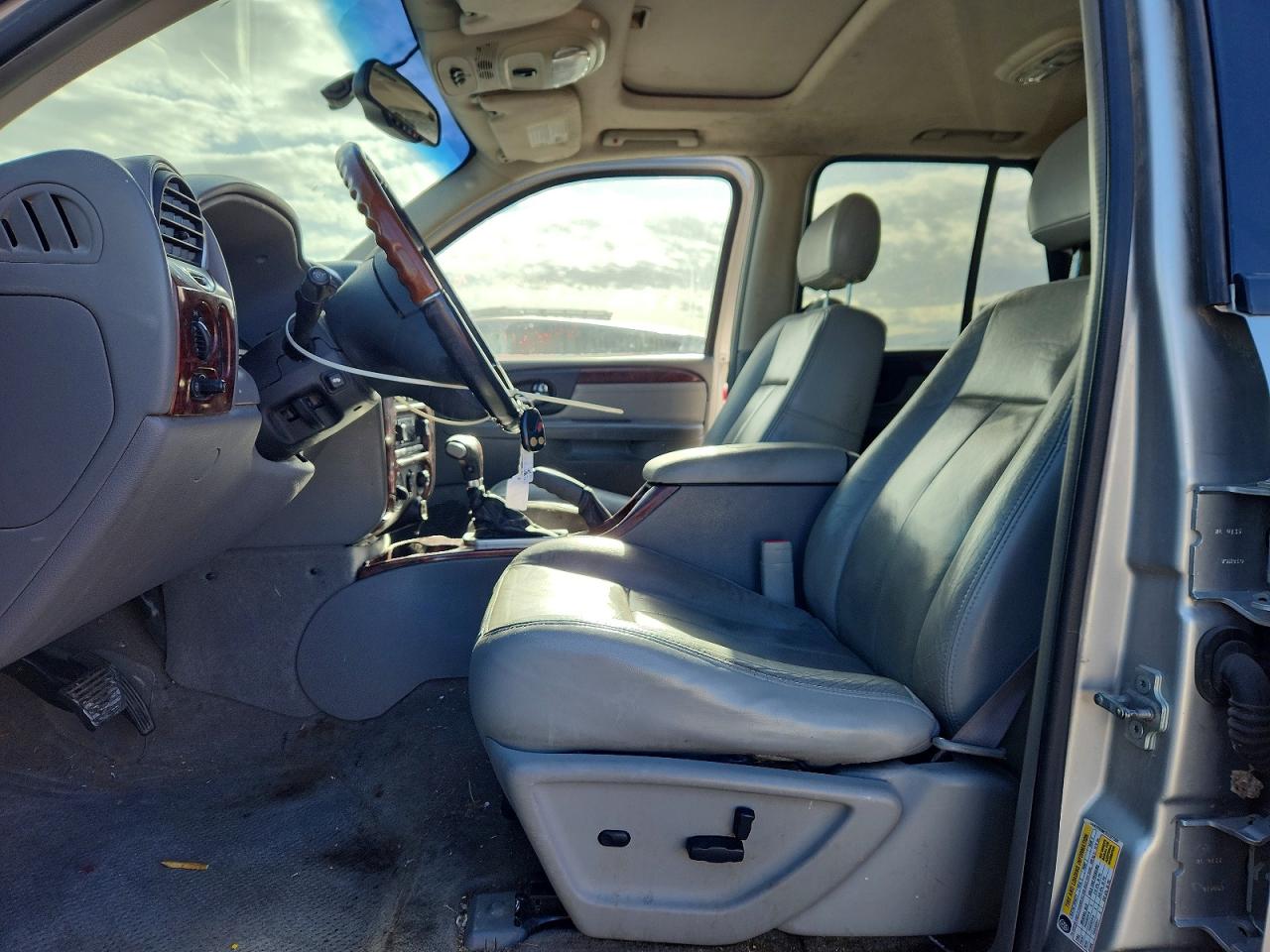 GMC Envoy Dena Denali