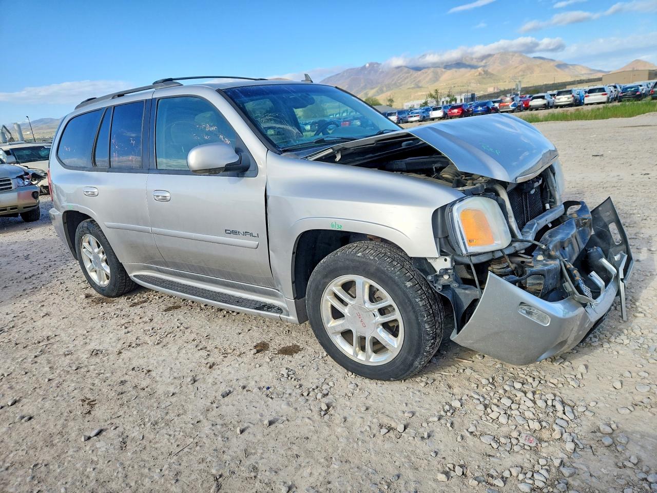 GMC Envoy Dena Denali