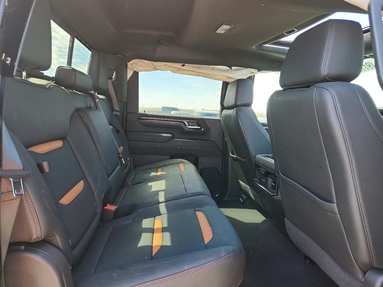 GMC Sierra K3500 At4