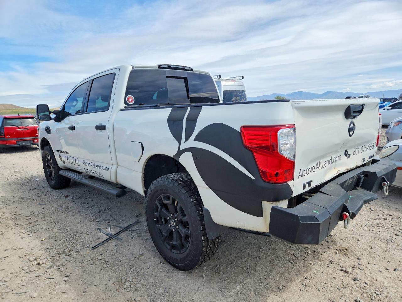 Nissan Titan Sv