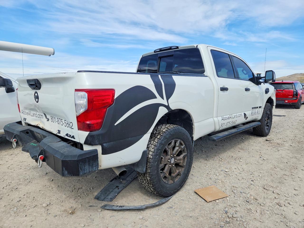 Nissan Titan Sv