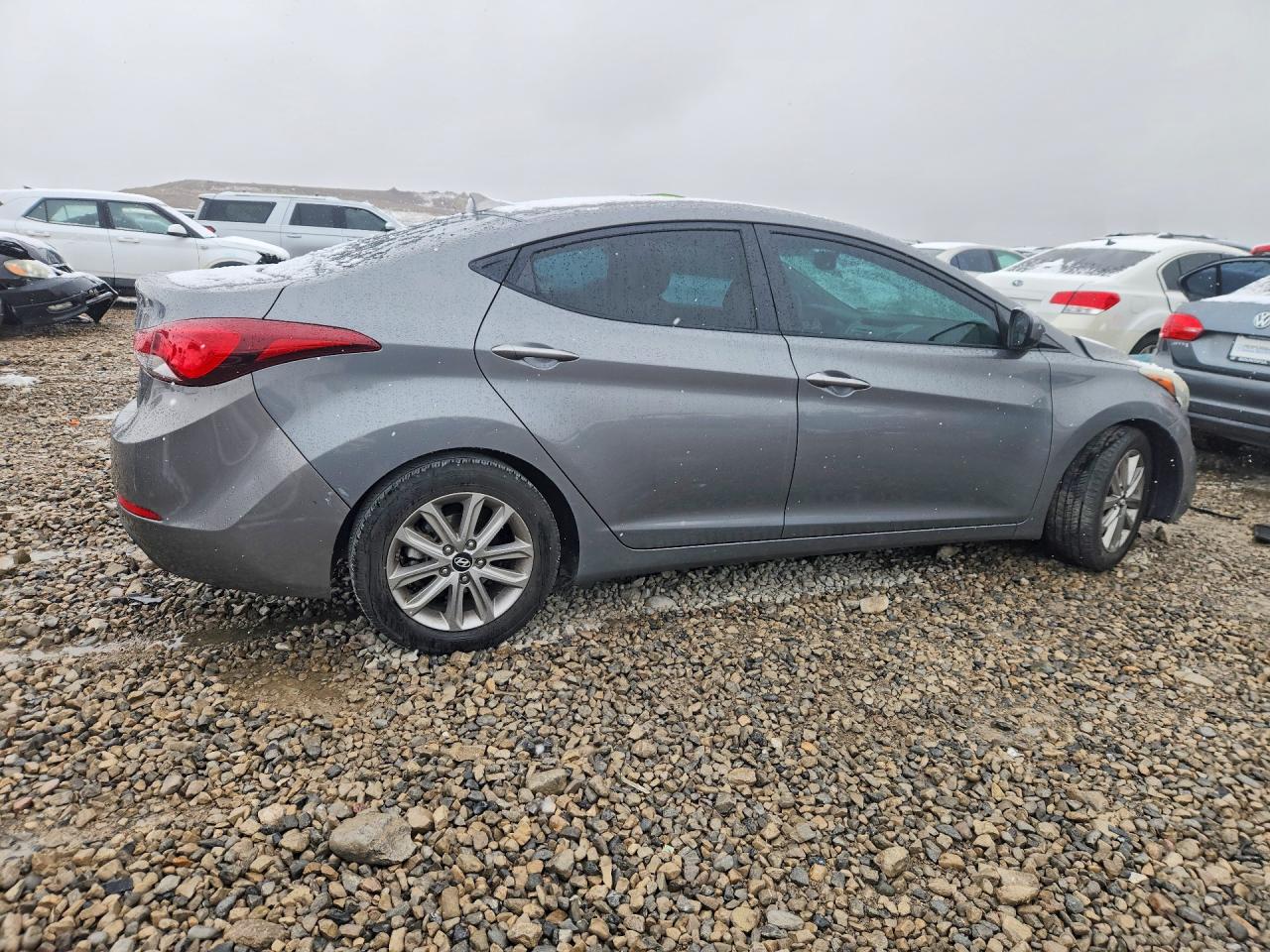 Hyundai ELANTRA