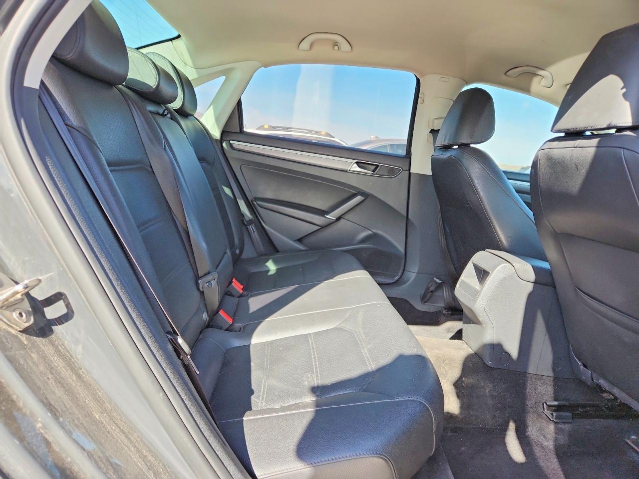 Volkswagen Passat S