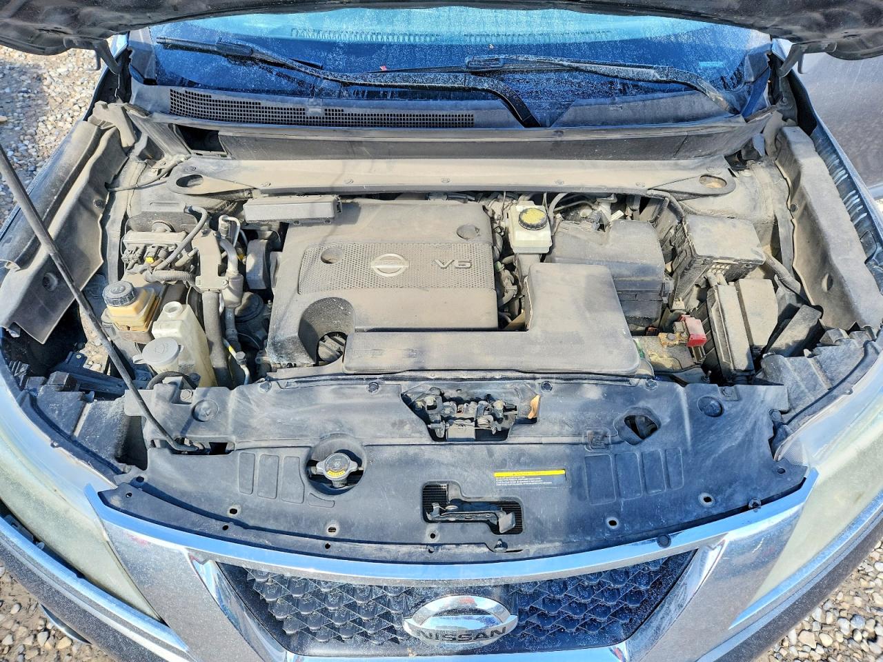 Nissan Pathfinder S