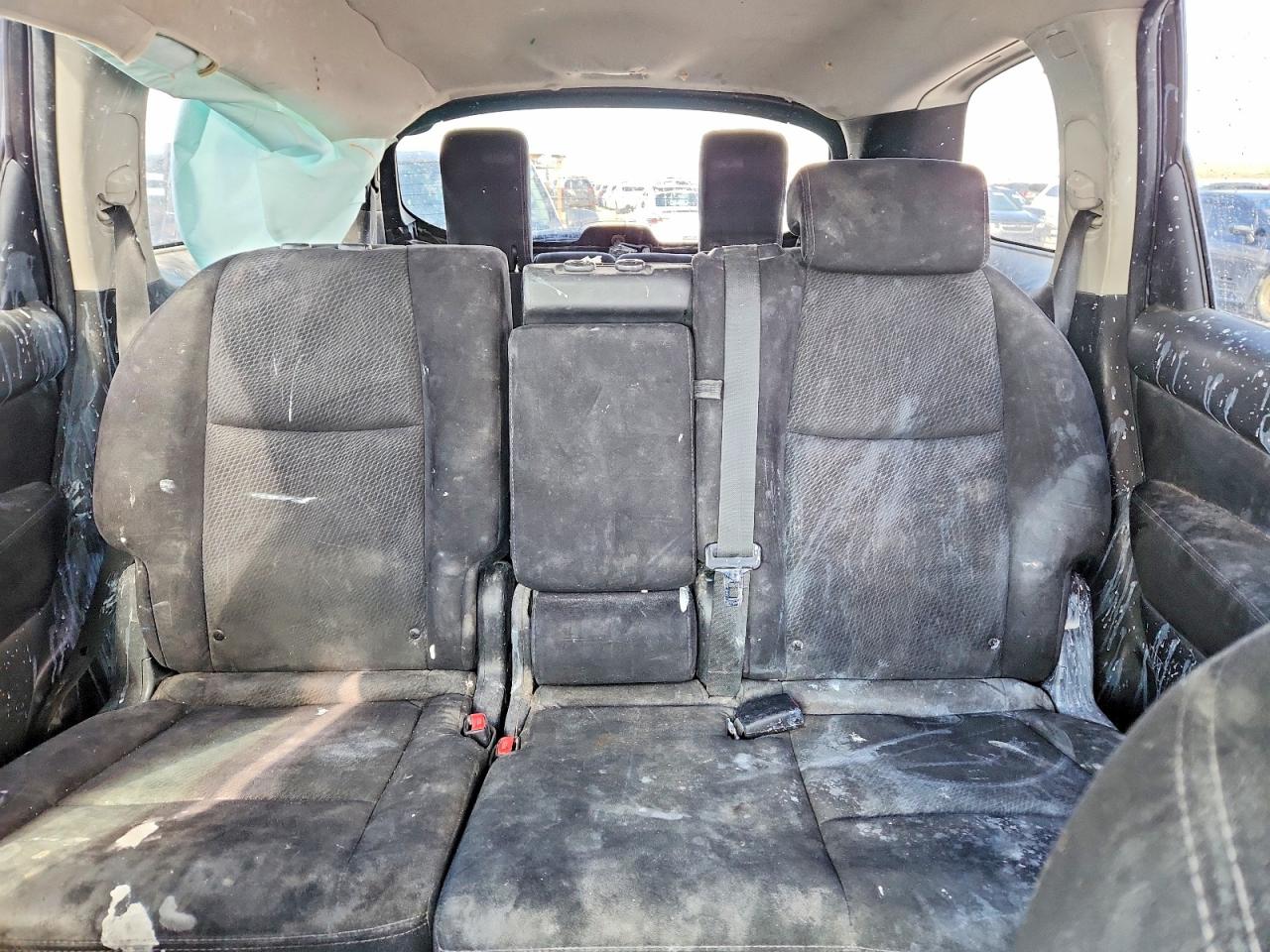 Nissan Pathfinder S