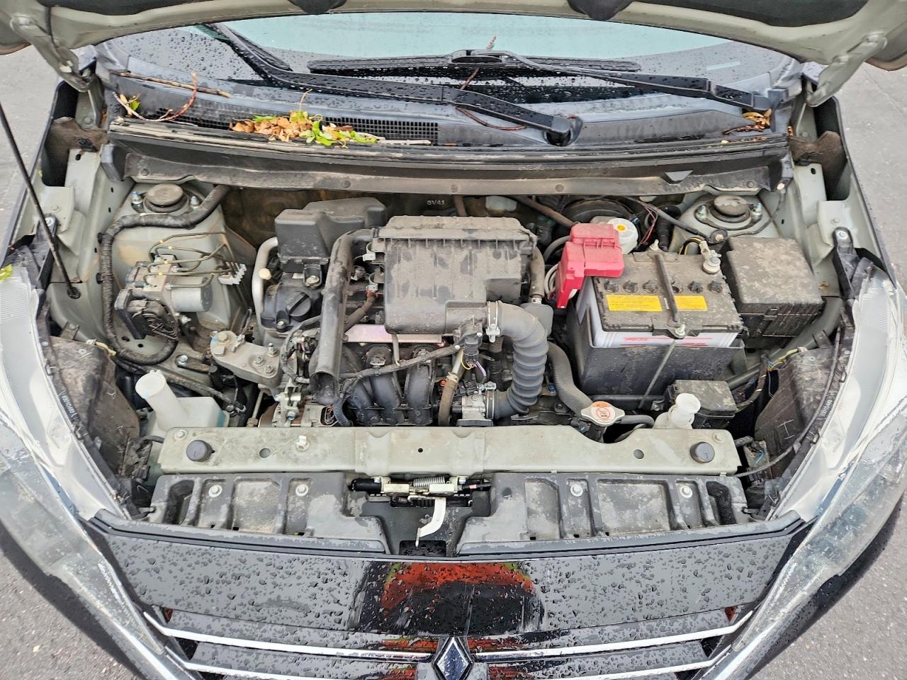 Mitsubishi Mirage G4 Es