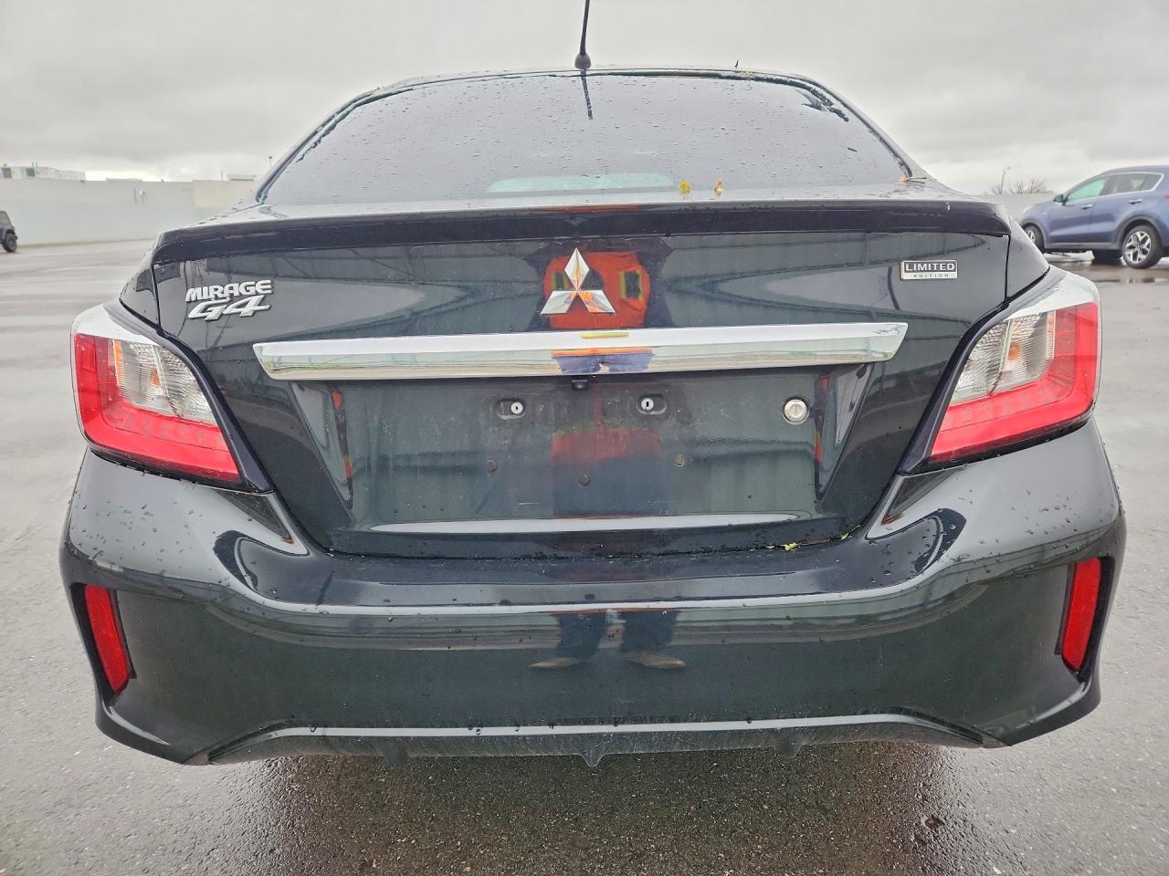 Mitsubishi Mirage G4 Es
