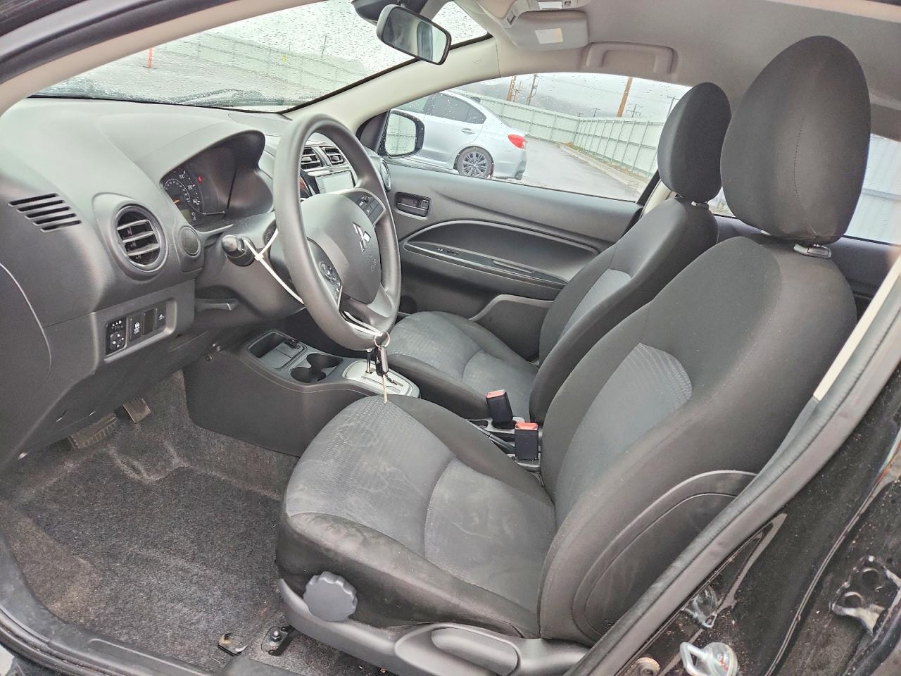 Mitsubishi Mirage G4 Es