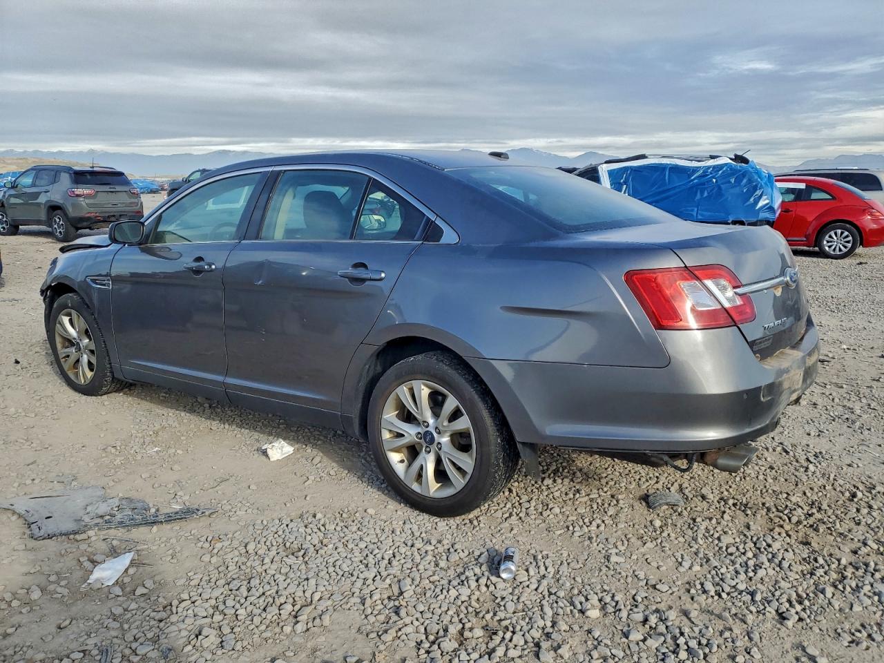 Ford Taurus Sel