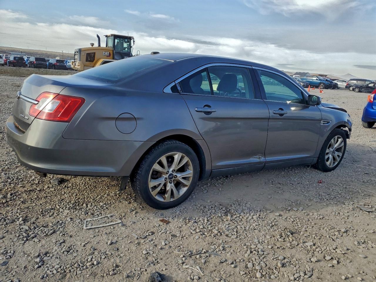 Ford Taurus Sel