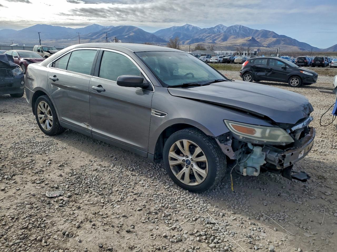 Ford Taurus Sel
