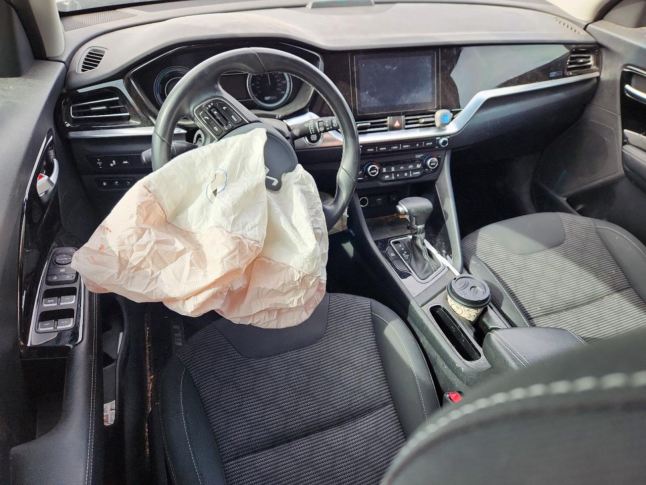 Kia Niro Lxs