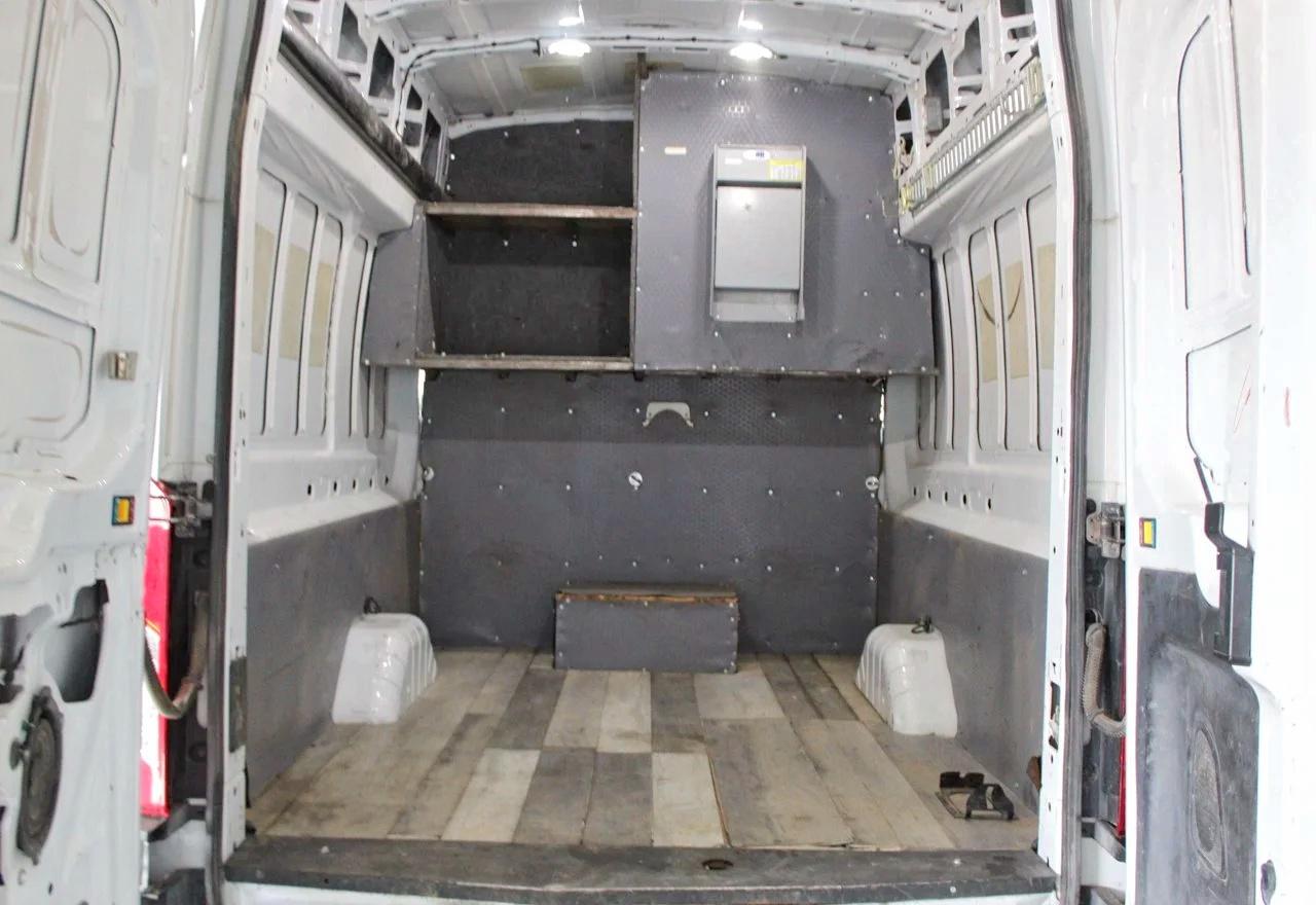 Ford Transit T-250