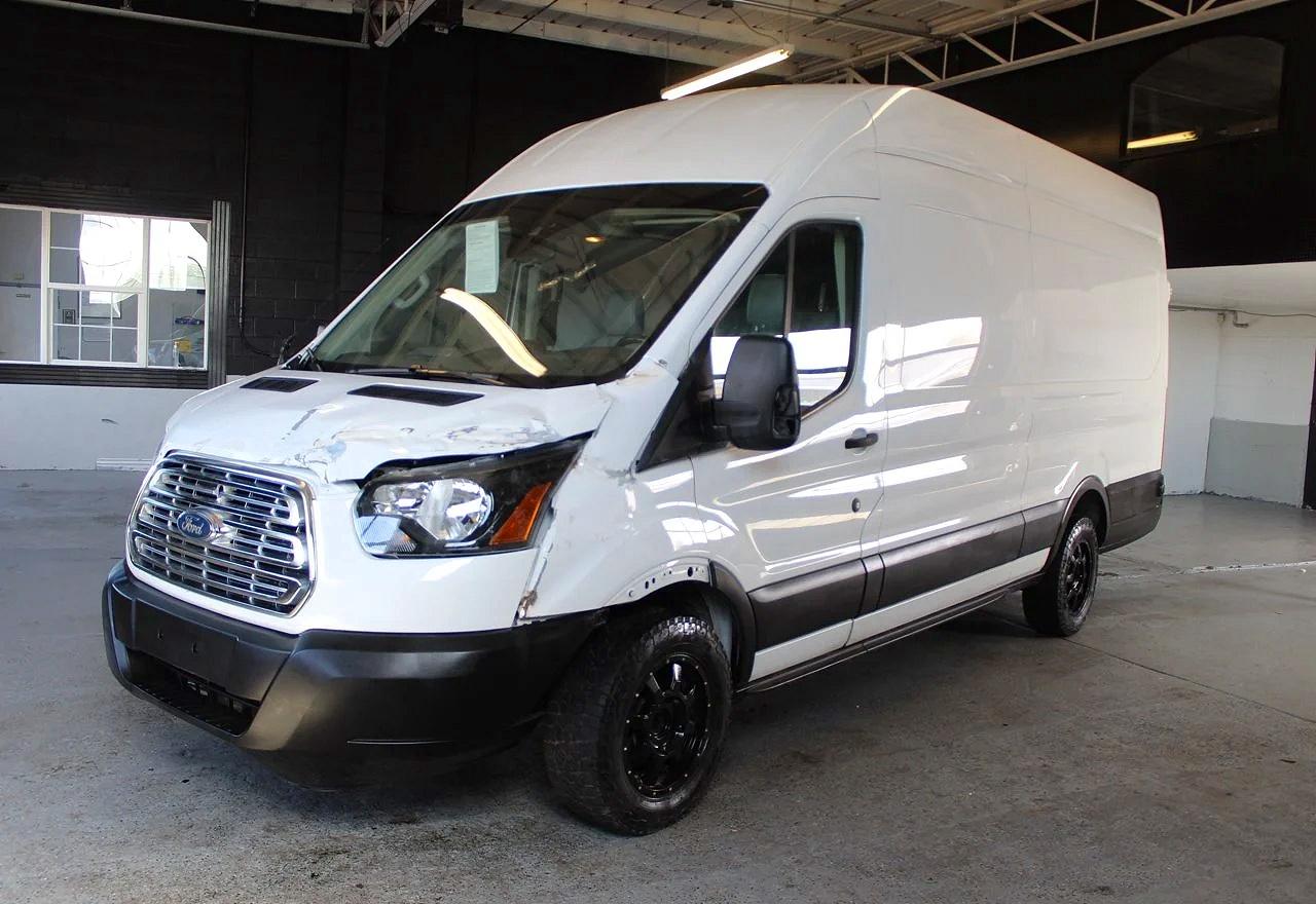 Ford Transit T-250