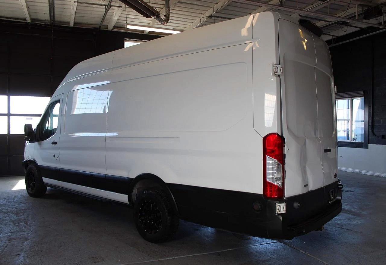 Ford Transit T-250