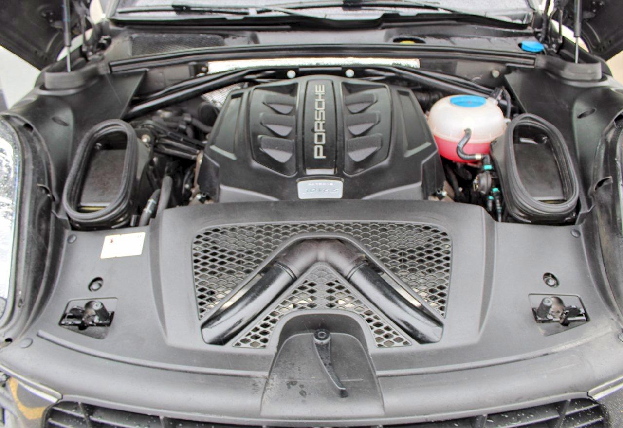 Porsche Macan S