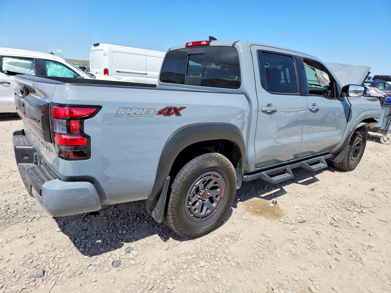 Nissan Frontier Pro-4x