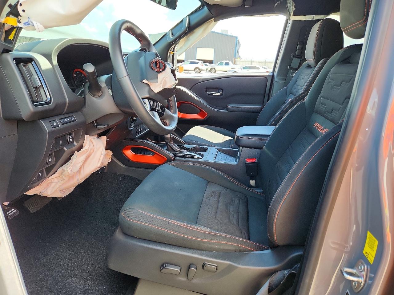 Nissan Frontier Pro-4x