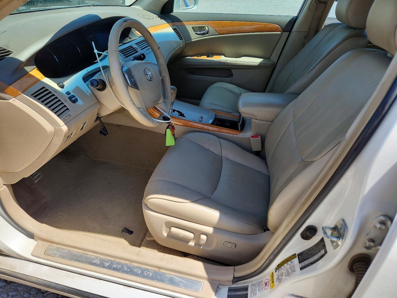 Toyota Avalon Xls