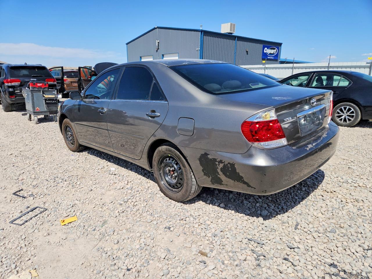 Toyota Camry Le V6