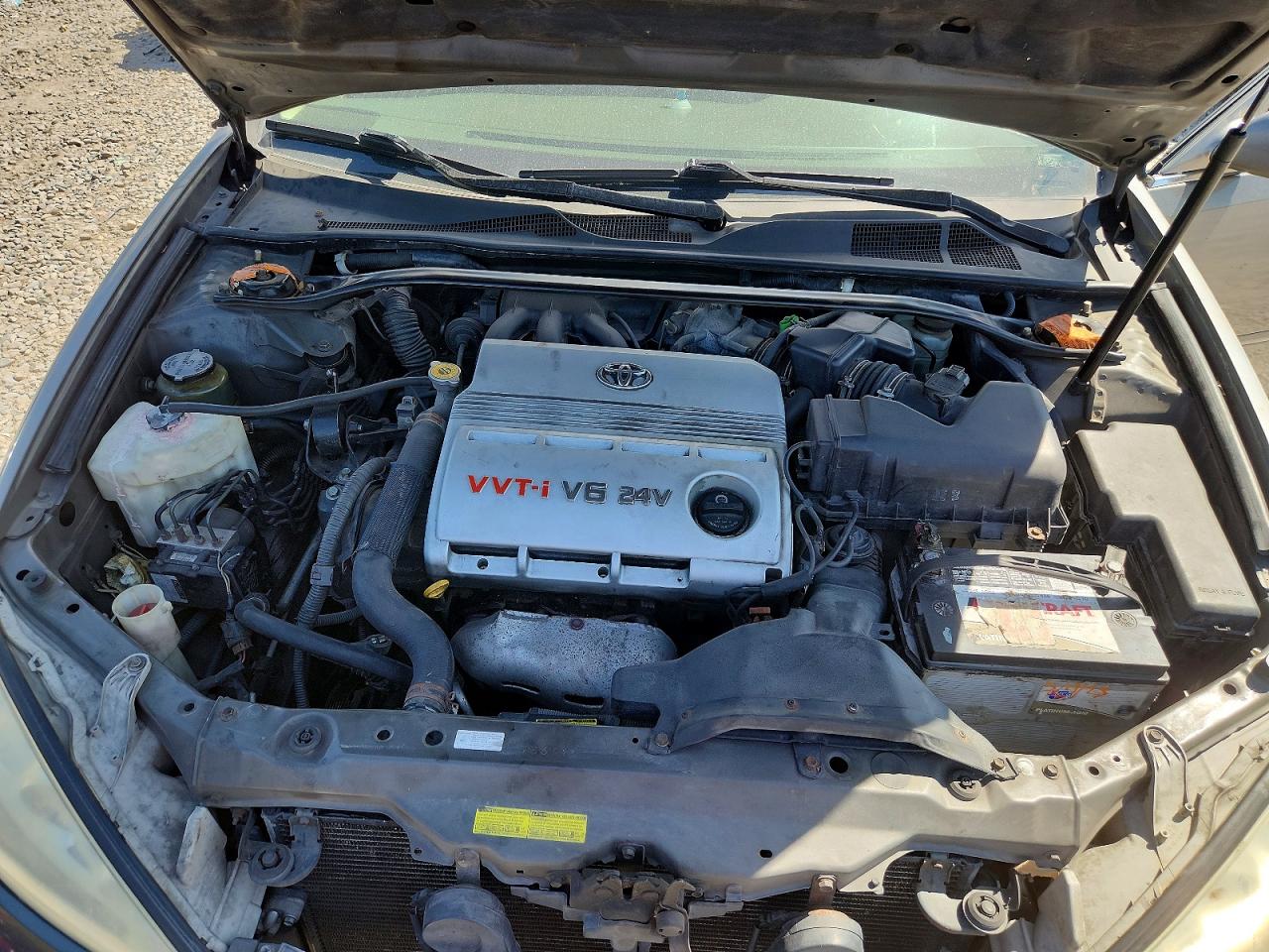 Toyota Camry Le V6