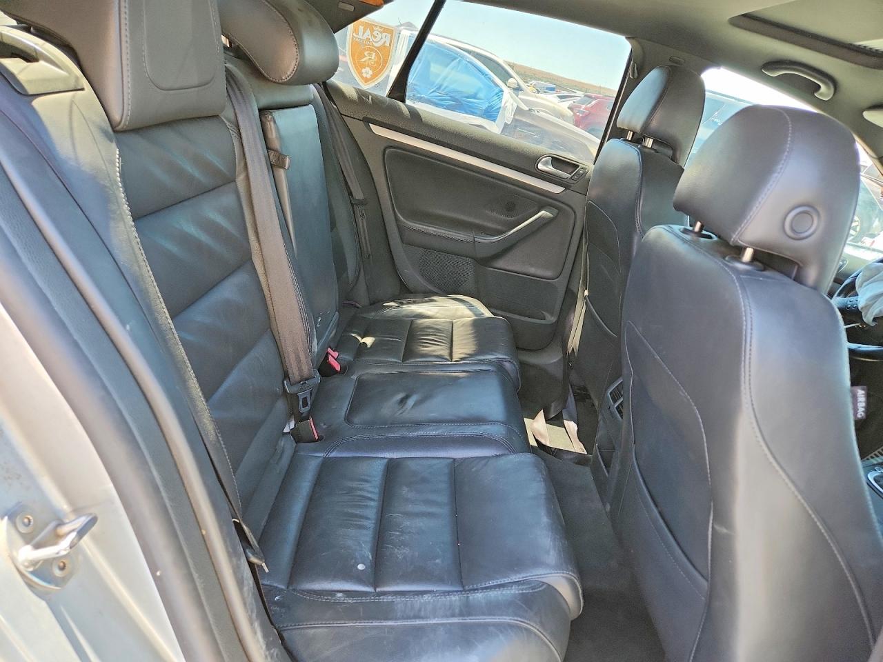 Volkswagen Jetta Gli Option Package 2