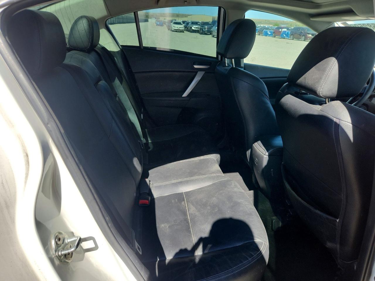 Mazda Mazda3 S