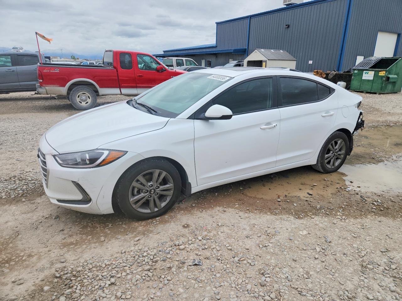 Salvage Hyundai ELANTRA Image