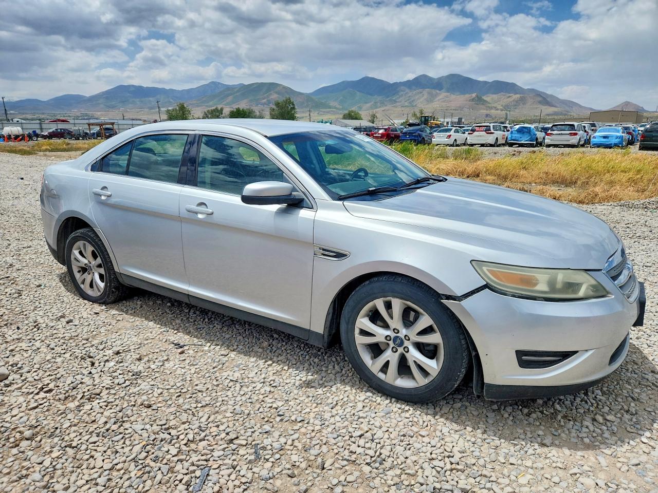 Ford Taurus Sel