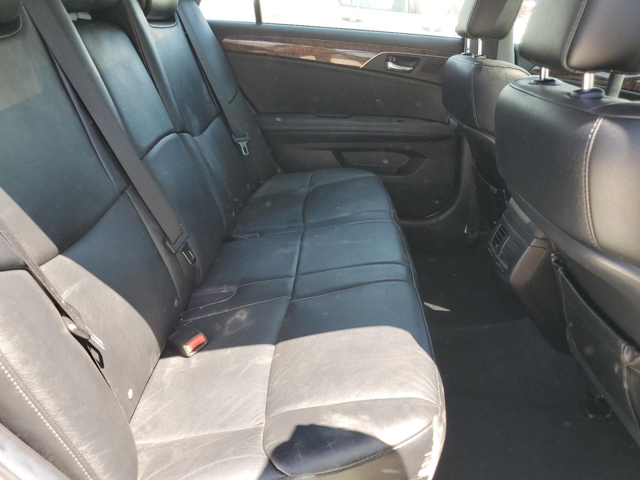 Toyota Avalon Base