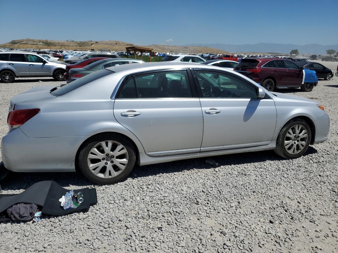 Toyota Avalon Base