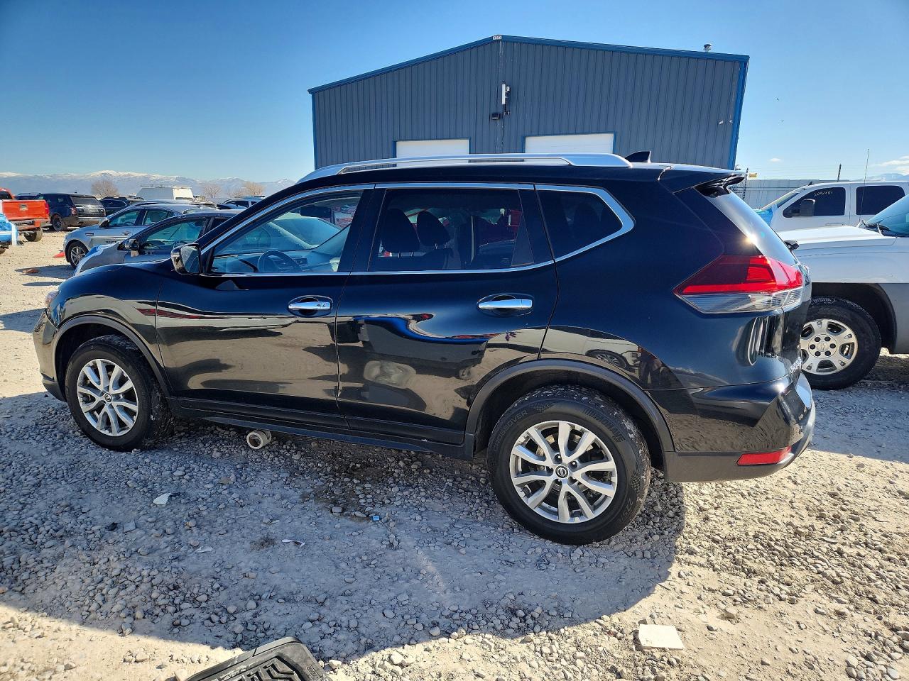 Nissan Rogue Sv
