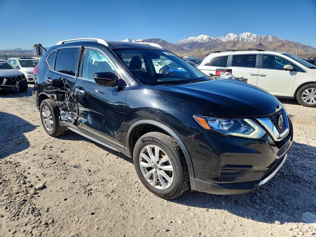 Nissan Rogue Sv