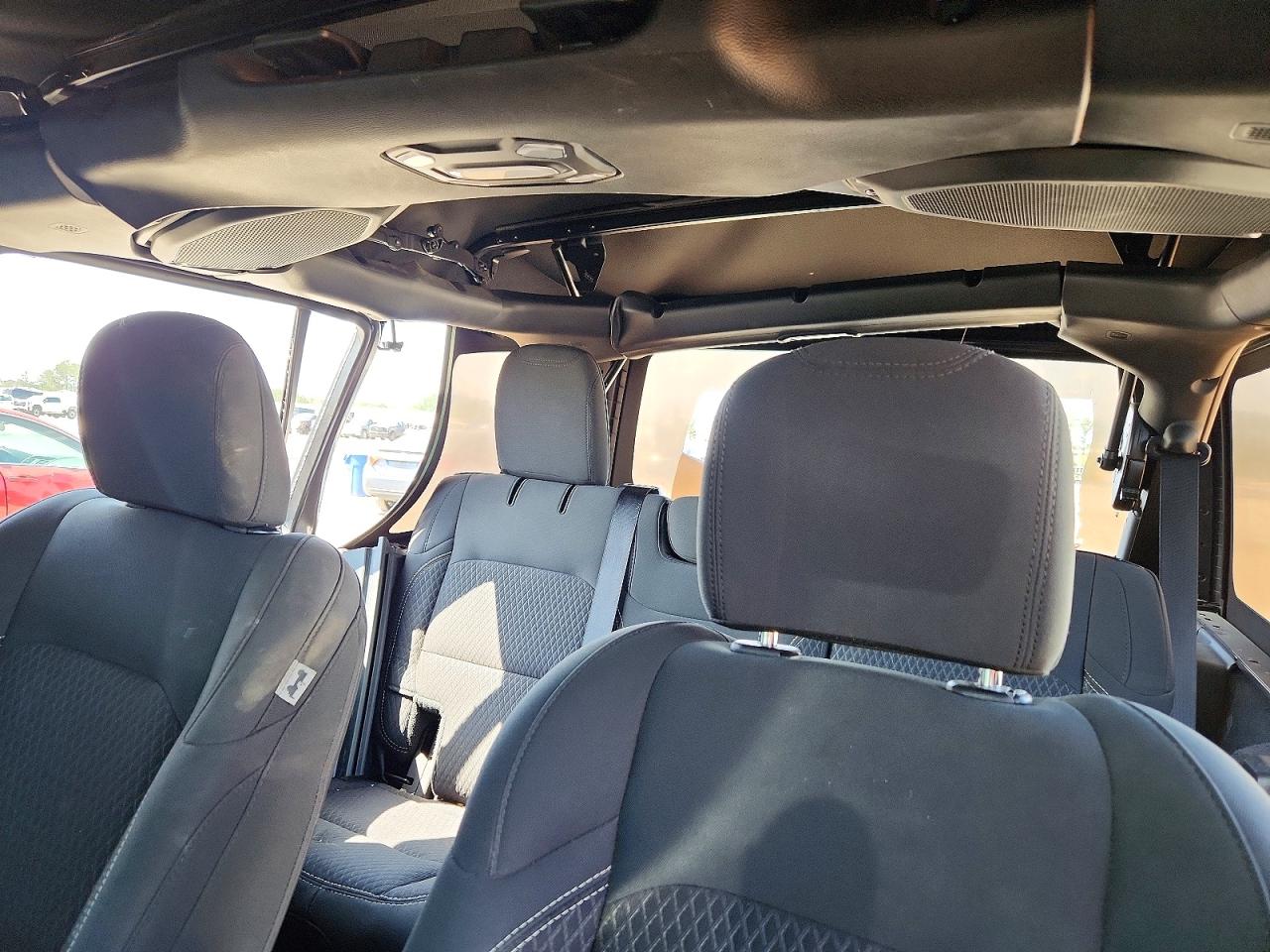 Jeep Wrangler Sport