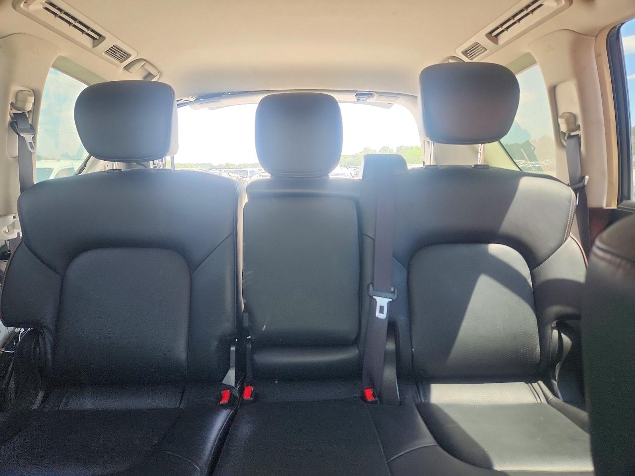 Nissan Armada Sl