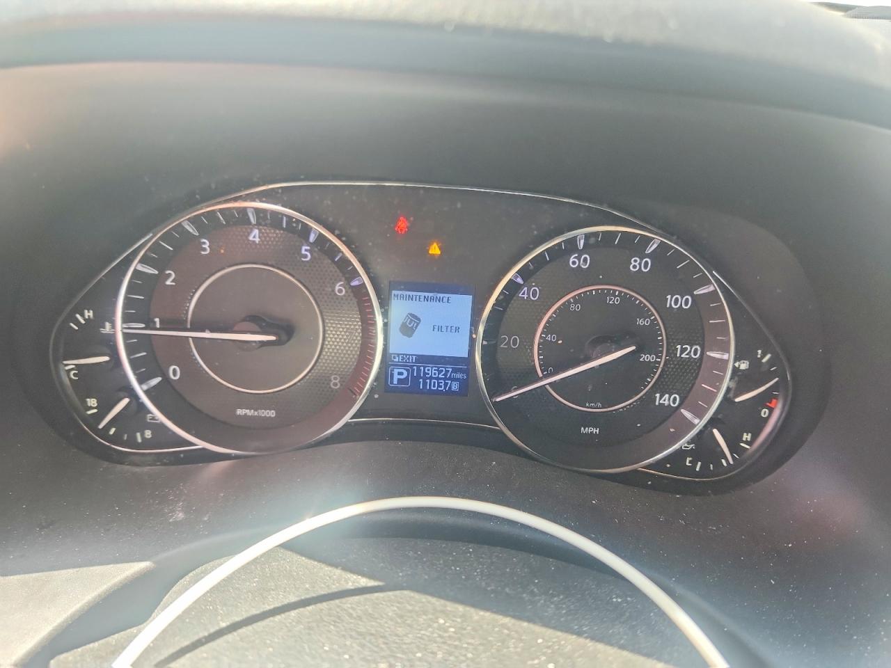 Nissan Armada Sl