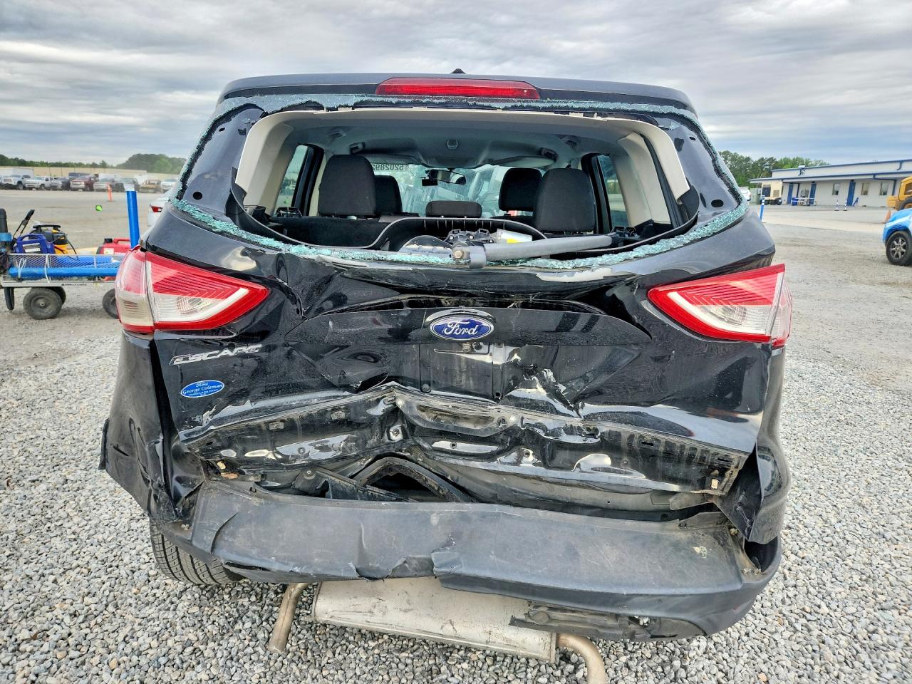 Ford Escape S