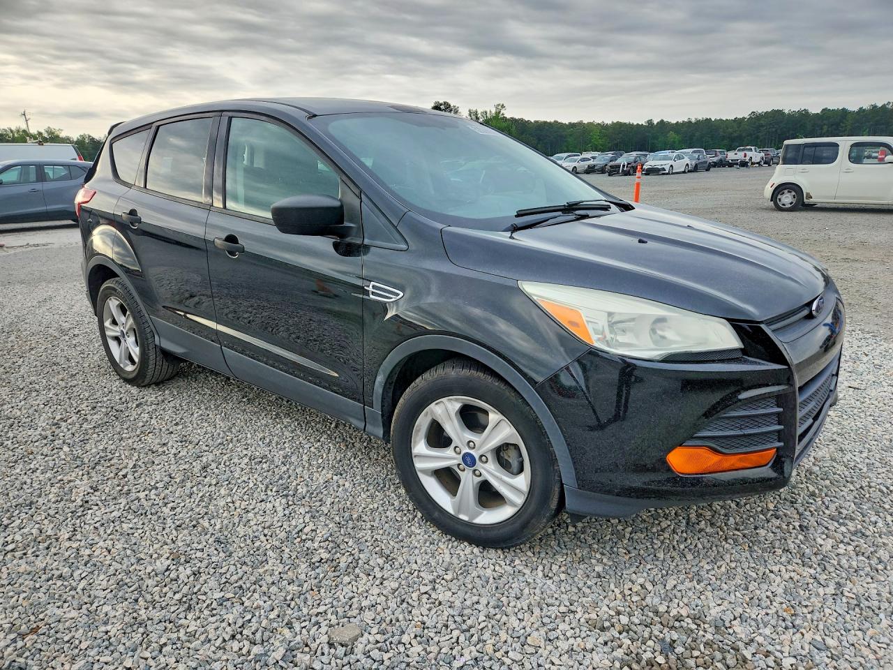 Ford Escape S