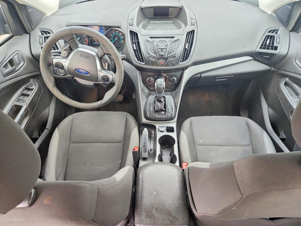 Ford Escape S